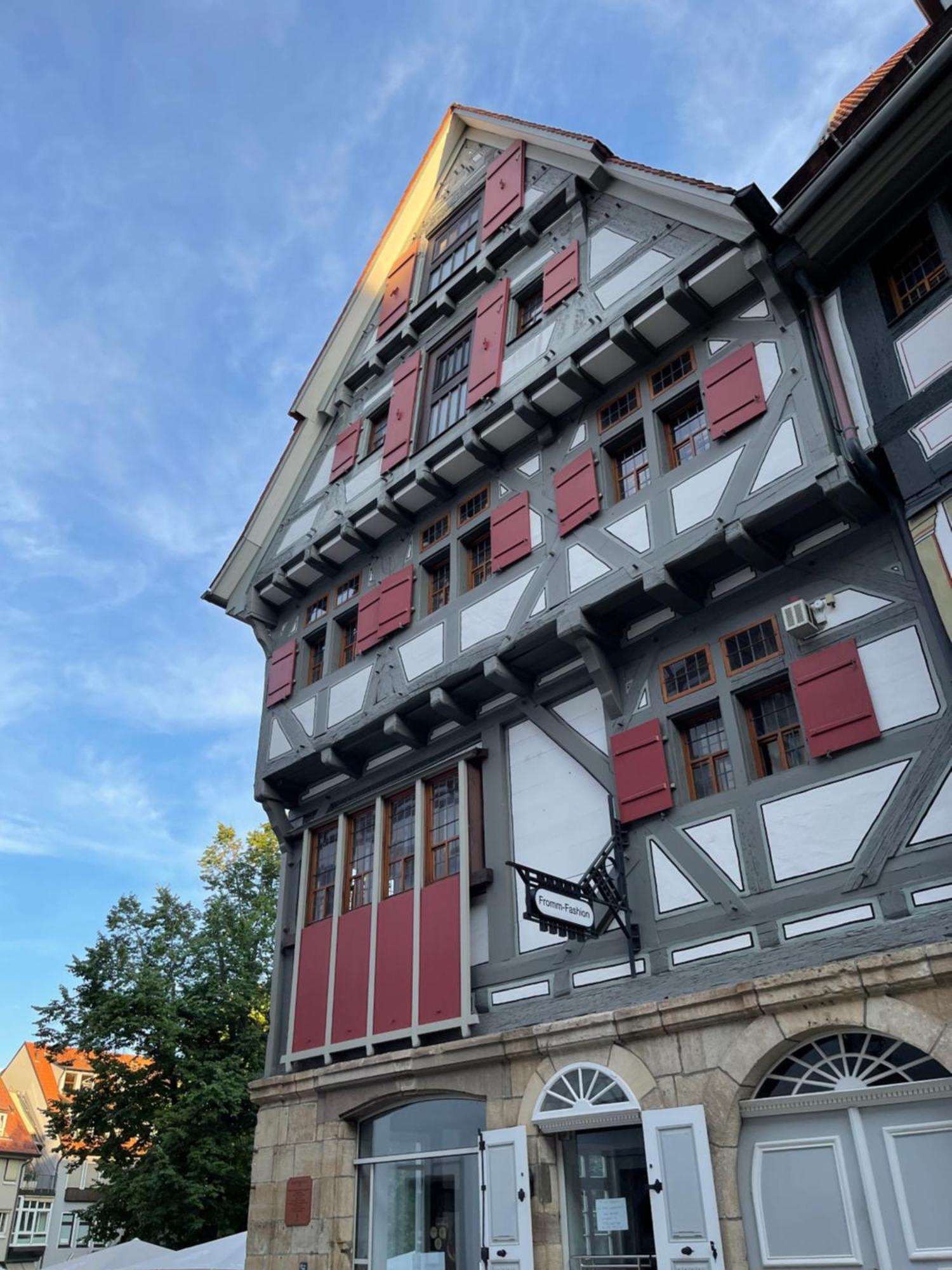 Secondhome Stuttgart - Sehr Schoene Und Moderne Apartments Nahe Dem Historischen Stadtkern Von Esslingen An Esslingen am Neckar Extérieur photo