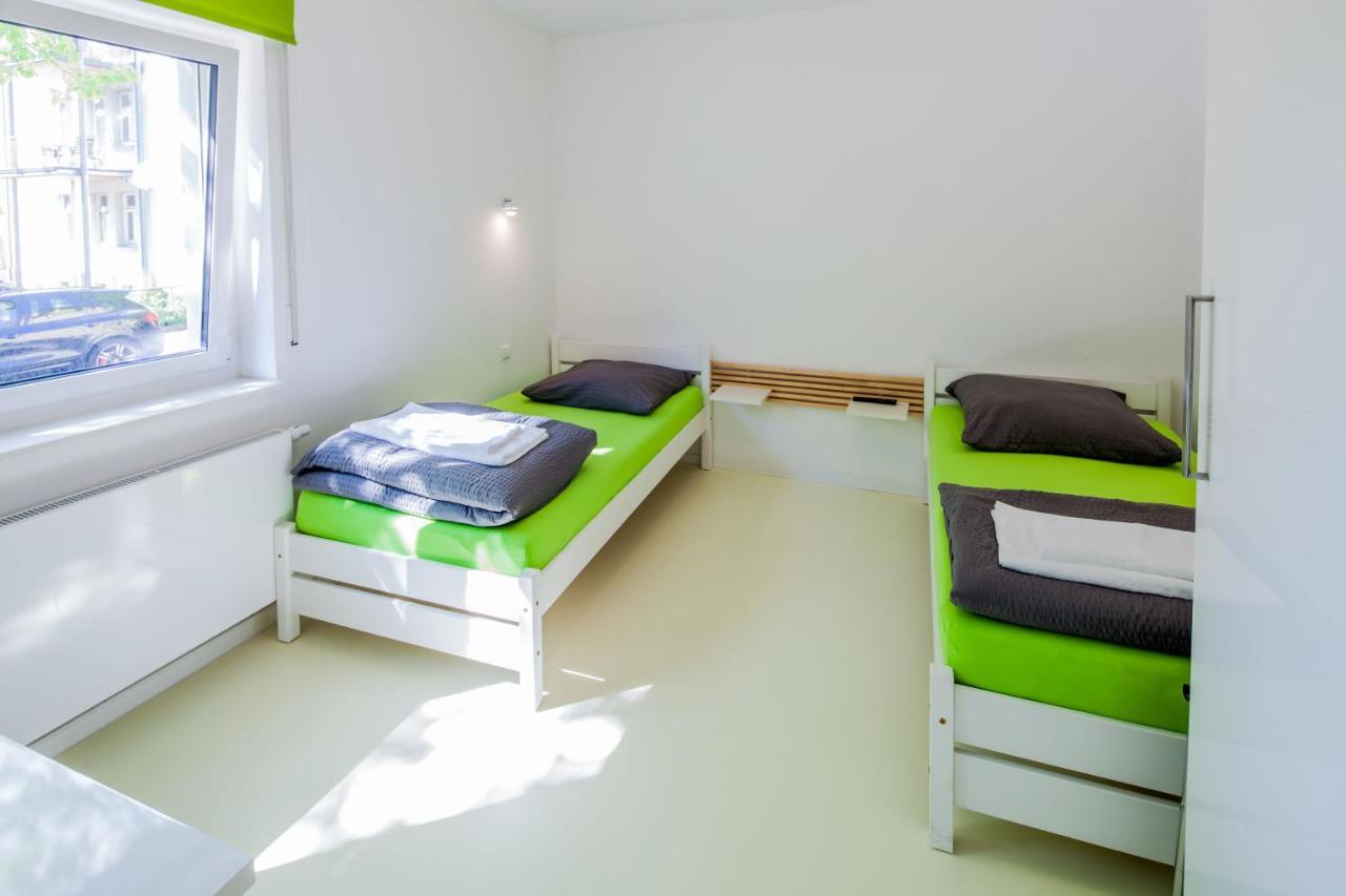 Secondhome Stuttgart - Sehr Schoene Und Moderne Apartments Nahe Dem Historischen Stadtkern Von Esslingen An Esslingen am Neckar Extérieur photo